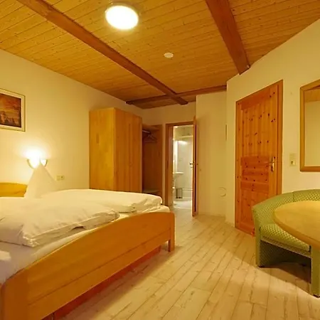 Land-gut-hotel Raeuber Lippoldskrug Alfeld (Lower-Saxony)
