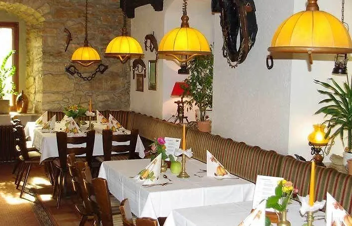 Land-Gut-Hotel Raeuber Lippoldskrug